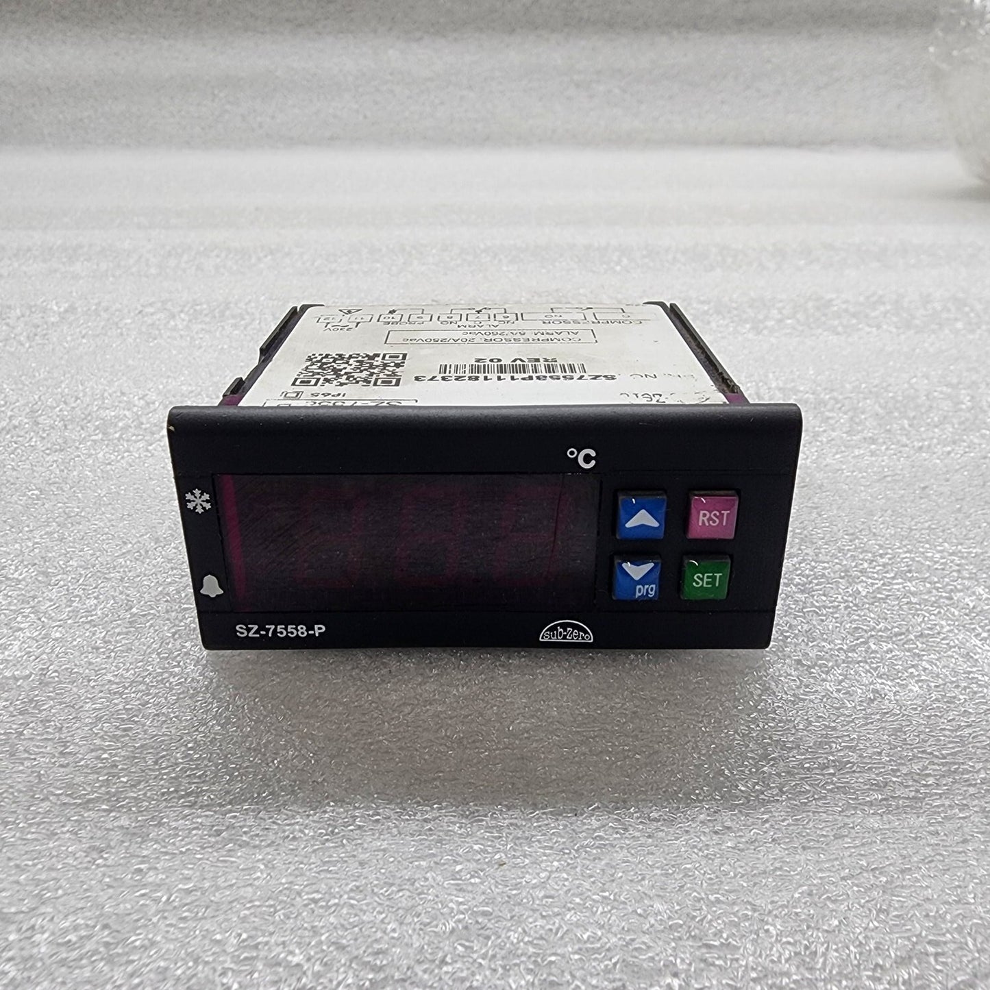 SUB-ZERO SZ-7558-P TEMPERATURE CONTROLLER 230V