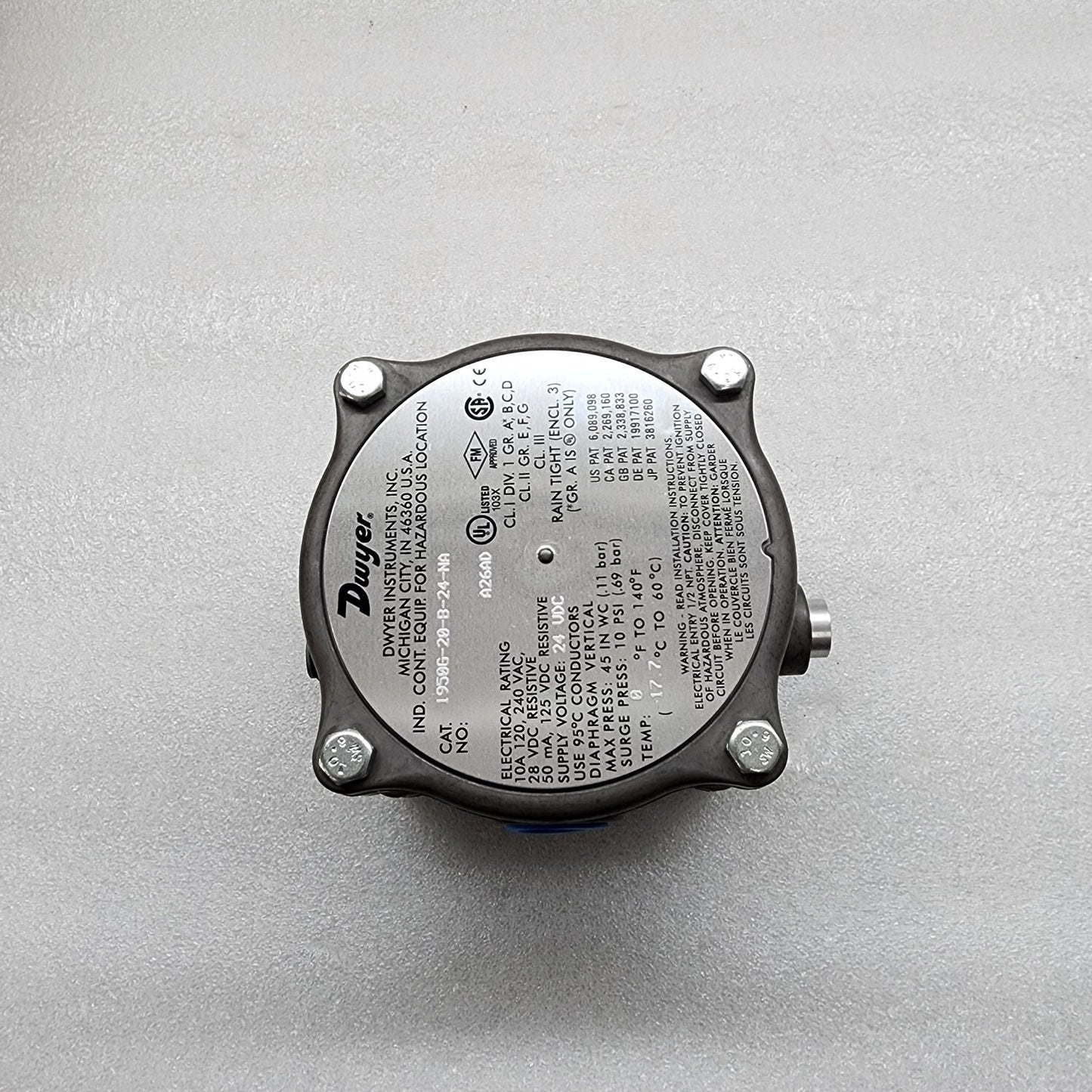 DWYER 1950G-20-B-24-NA DIFFERENTIAL PRESSURE SWITCH