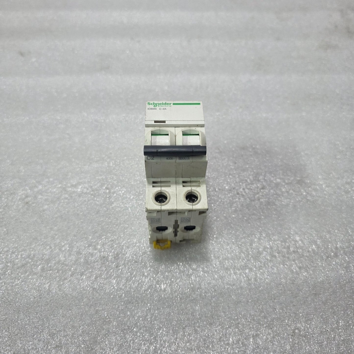 S ELECTRIC IC65N C2A 2 POLE MINIATURE CIRCUIT BREAKER 2A MCB 415VAC