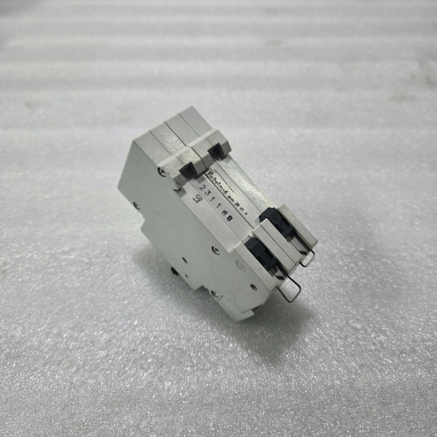 UNEL EC D32 U-15A 15A 2 POLE MCB CIRCUIT BREAKER 380/415V 6KA