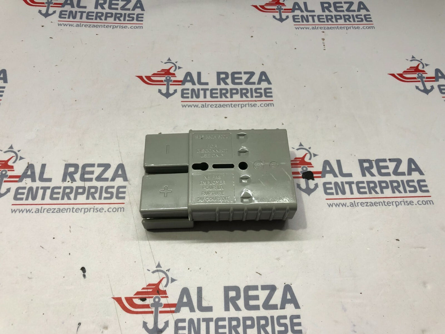 ANDERSON POWER PRODUCTS PART NO: 077917-001 BATTERY CONNECTOR 36V