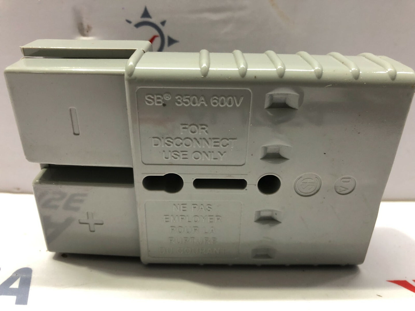ANDERSON POWER PRODUCTS PART NO: 077917-001 BATTERY CONNECTOR 36V