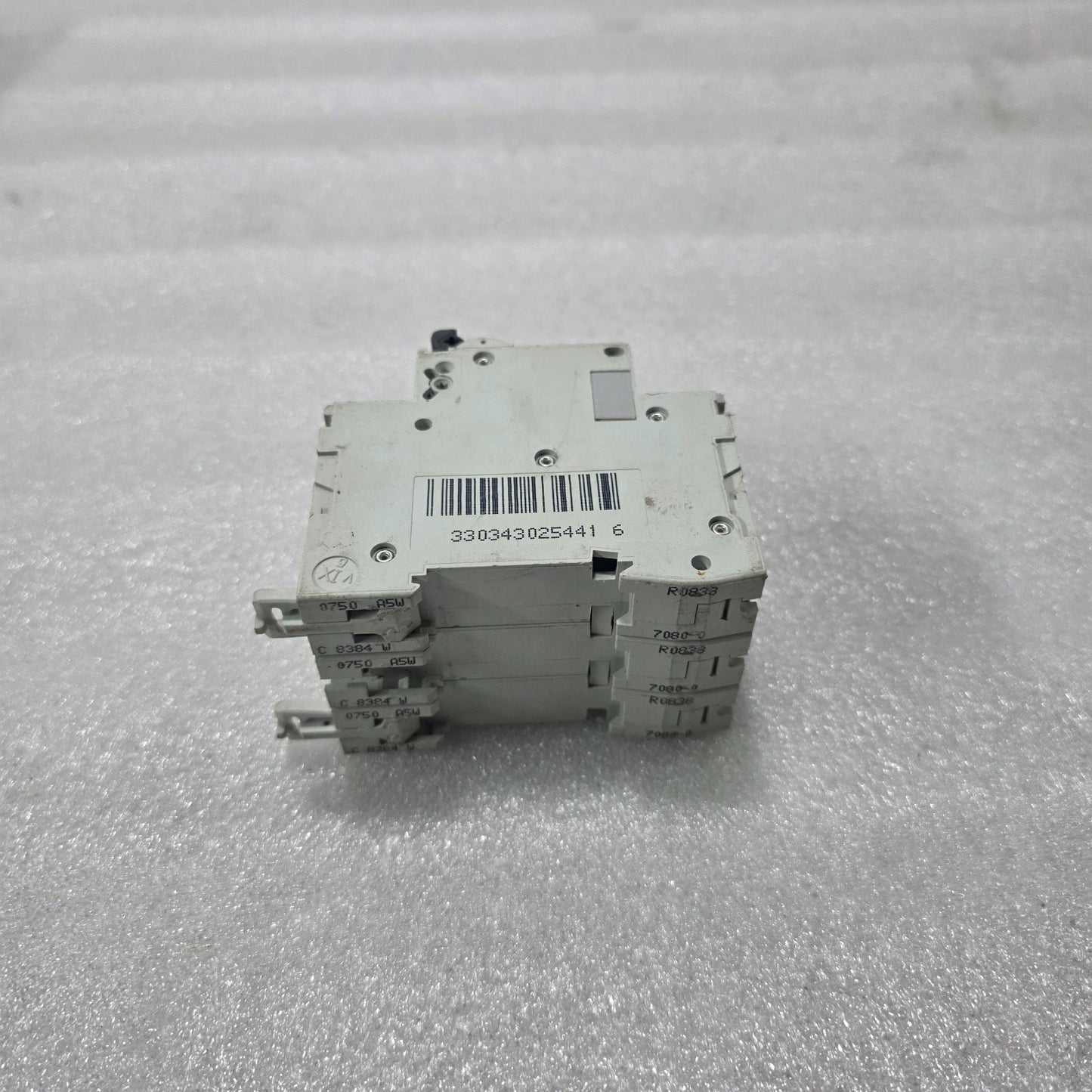 MERLIN GERIN MULTI9 C60L C40A 3 POLE MCB 40A 415V 20KA INDUSTRIAL CIRCUIT BREAKE