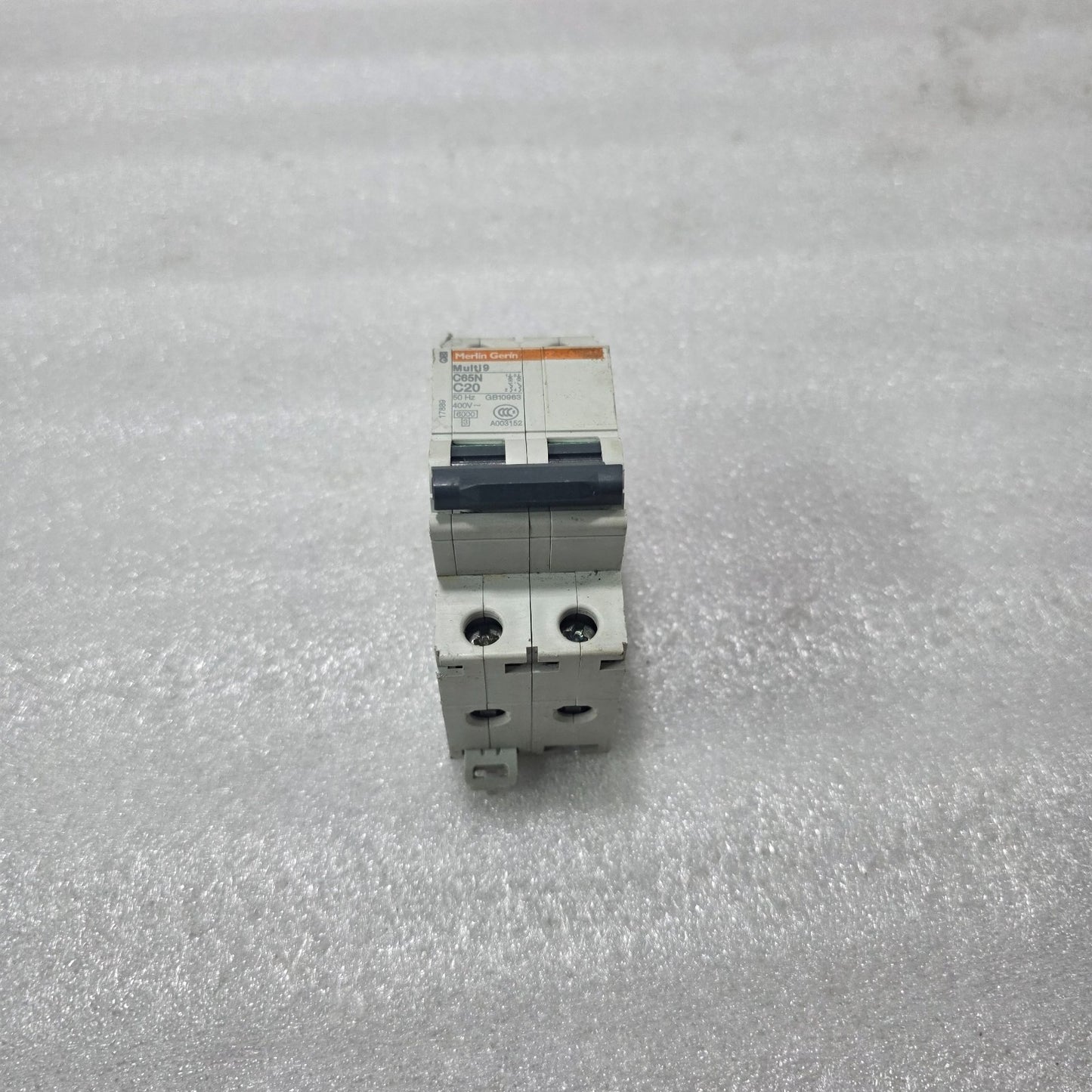 MERLIN GERIN MULTI9 C65N C20 DOUBLE POLE MCB 20A 400V 6KA CIRCUIT BREAKER