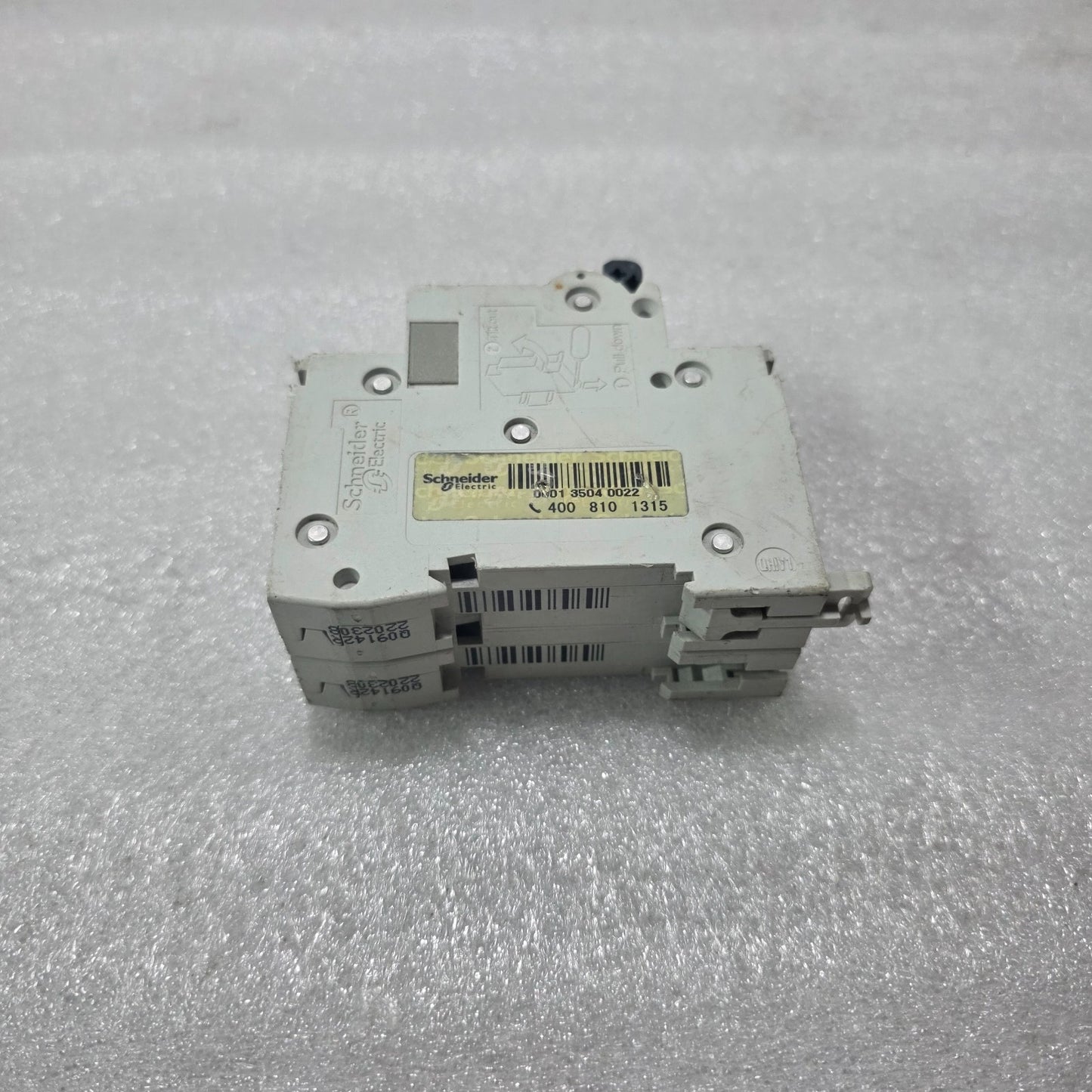 MERLIN GERIN MULTI9 C65N C20 DOUBLE POLE MCB 20A 400V 6KA CIRCUIT BREAKER
