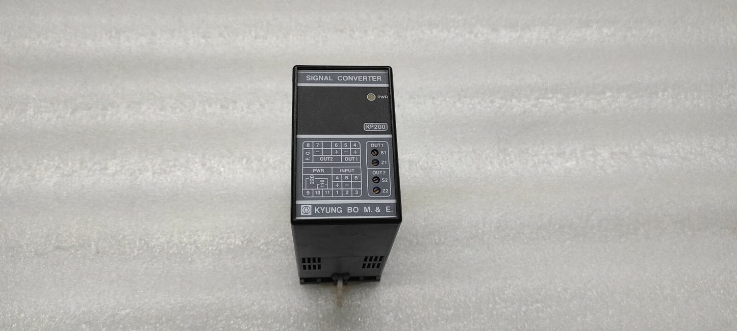 KYUNG KP200-52P-52-52 SIGNAL CONVERTER 110/220VAC