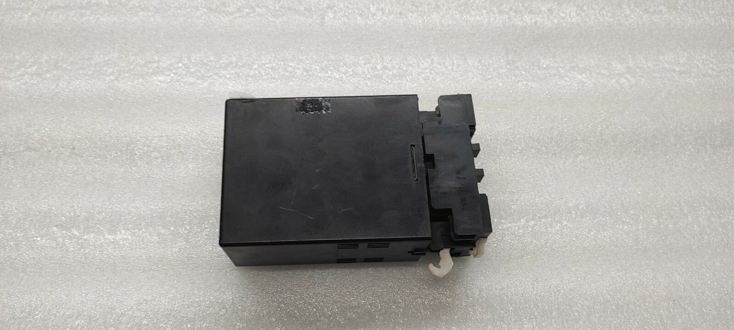 KYUNG KP200-52P-52-52 SIGNAL CONVERTER 110/220VAC