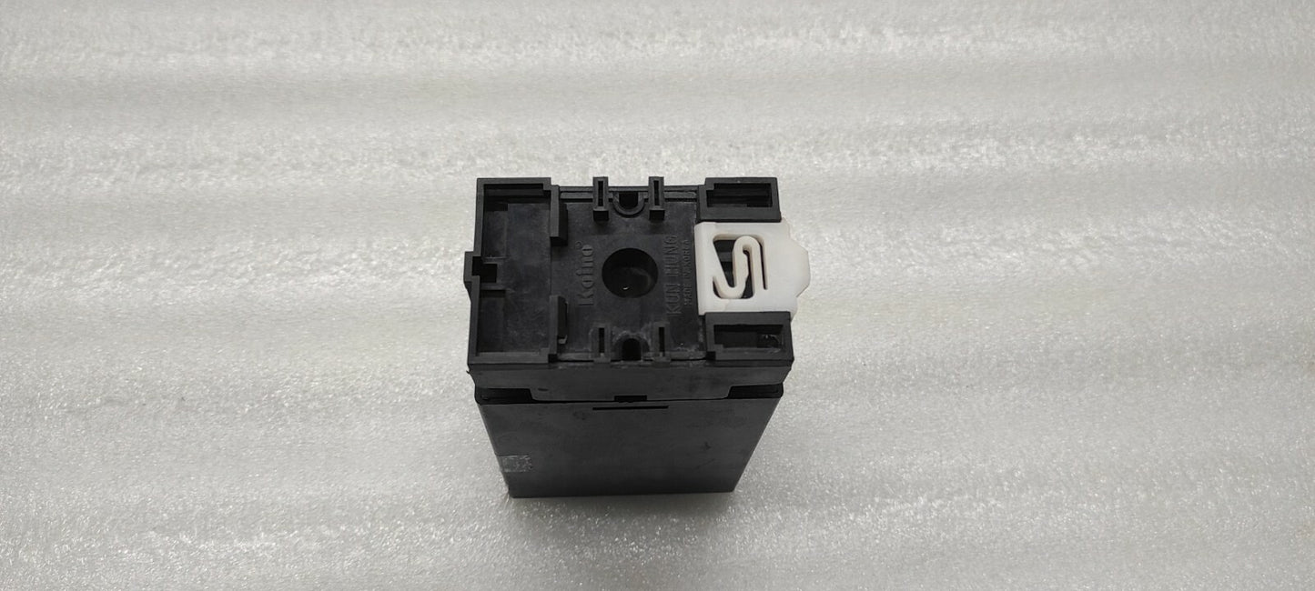 KYUNG KP200-52P-52-52 SIGNAL CONVERTER 110/220VAC
