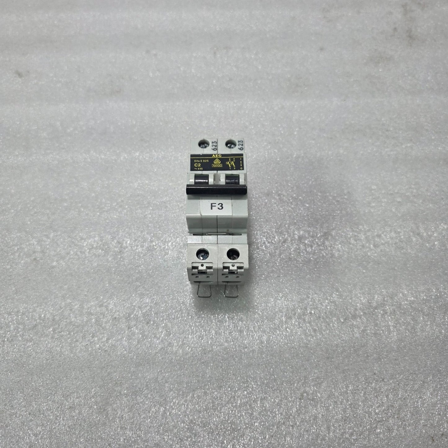 AEG ELFA E 82S C2 2 POLE MINIATURE CIRCUIT BREAKER 2A 415V MCB