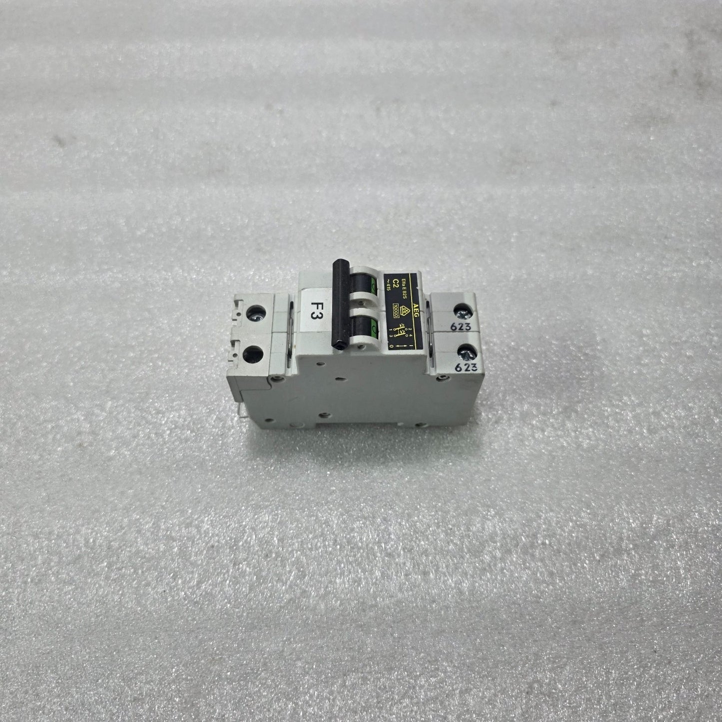 AEG ELFA E 82S C2 2 POLE MINIATURE CIRCUIT BREAKER 2A 415V MCB
