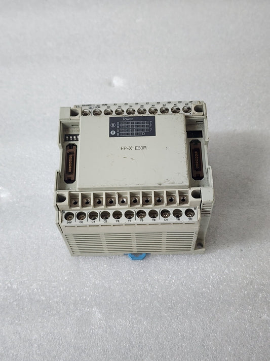 PANASONIC FP-X E30R EXPANSION UNIT AFPX-E30R 240V
