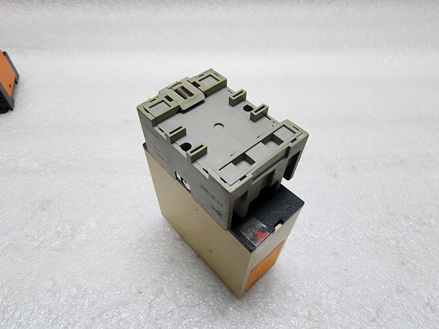 ELECTROMATIC SB125724 DELAY ON RELEASE AFTER DEENERGIS 24VDC