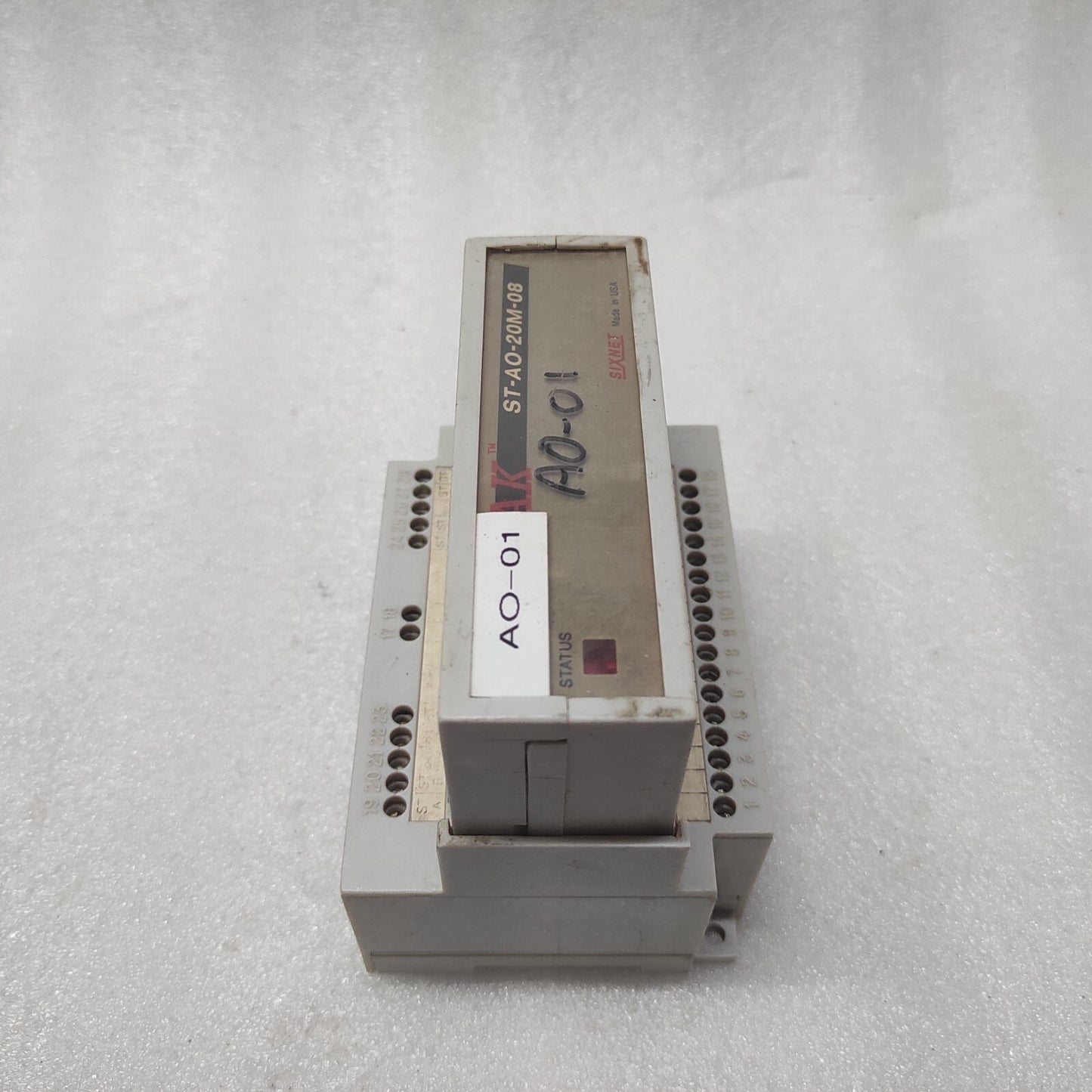 SIXTRAK AT-AO-20M-08M 8-ANALOG OUTPUT MODULE ST-AO-2OM-08FB