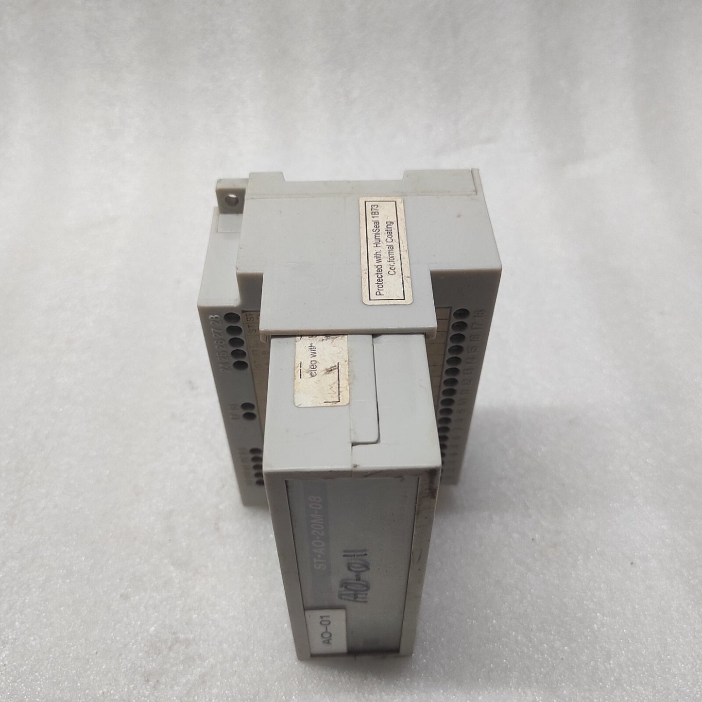 SIXTRAK AT-AO-20M-08M 8-ANALOG OUTPUT MODULE ST-AO-2OM-08FB