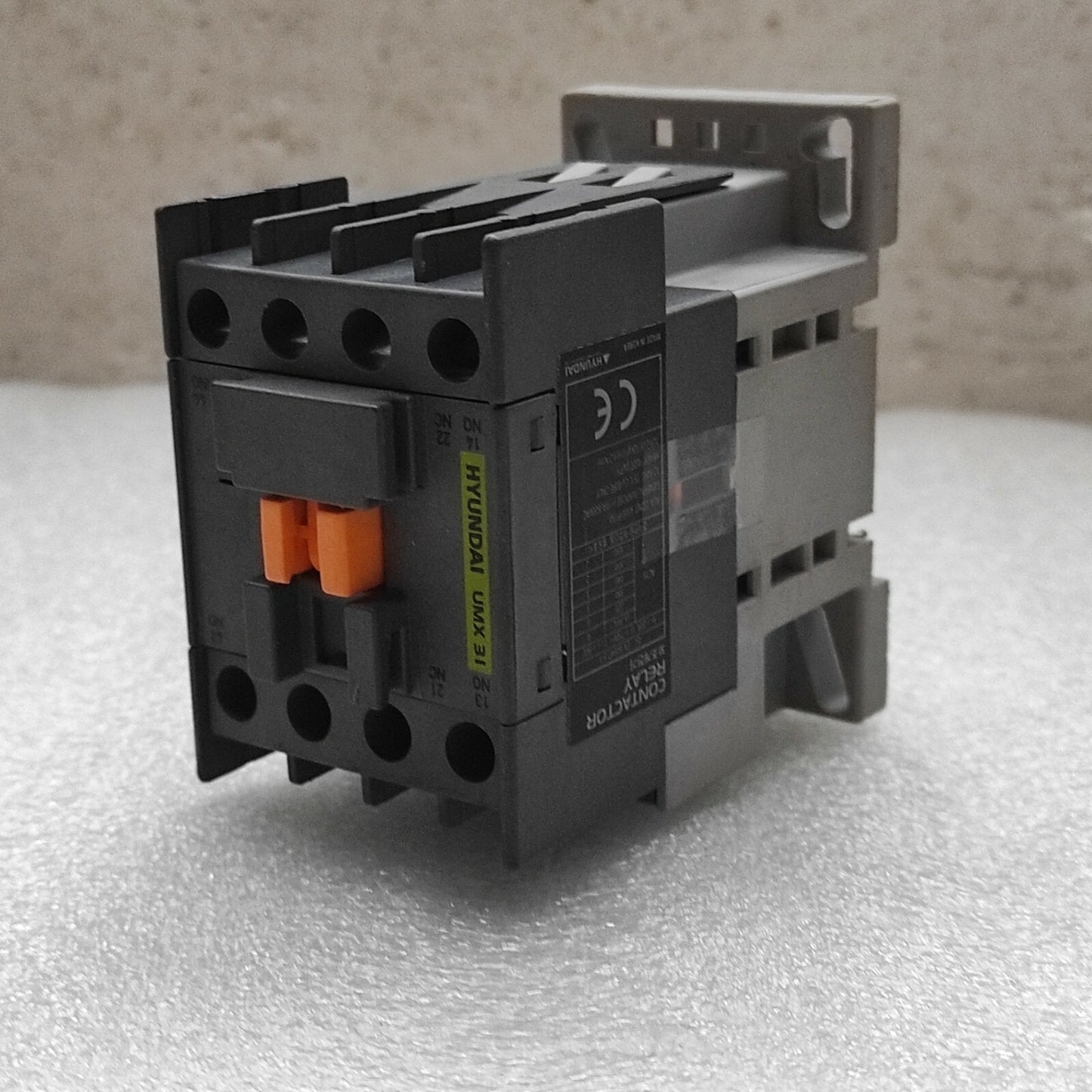 HYUNDAI UMX 31 CONTACTOR RELAY COIL VOLTAGE 100-110V