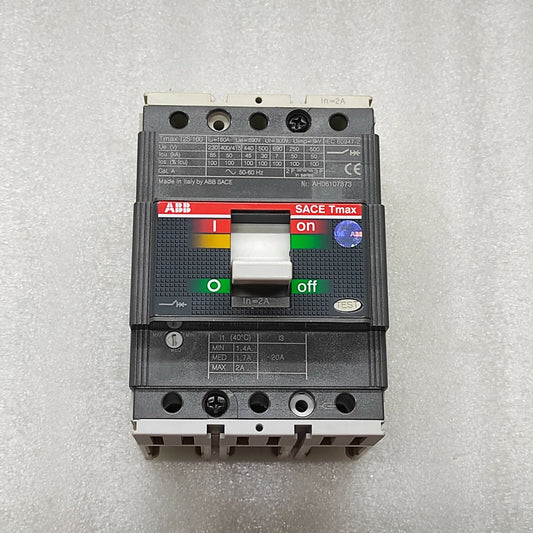 ABB 1SDA050985R1 SACE TMAX T2S 160 2A MCCB TMD2-20 3O F F CRACKED