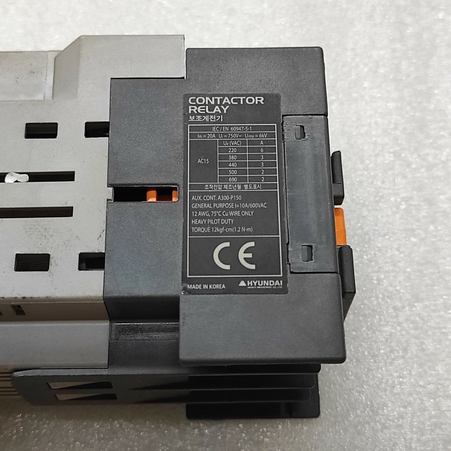 HYUNDAI UMT31 CONTACTOR RELAY 24V DC