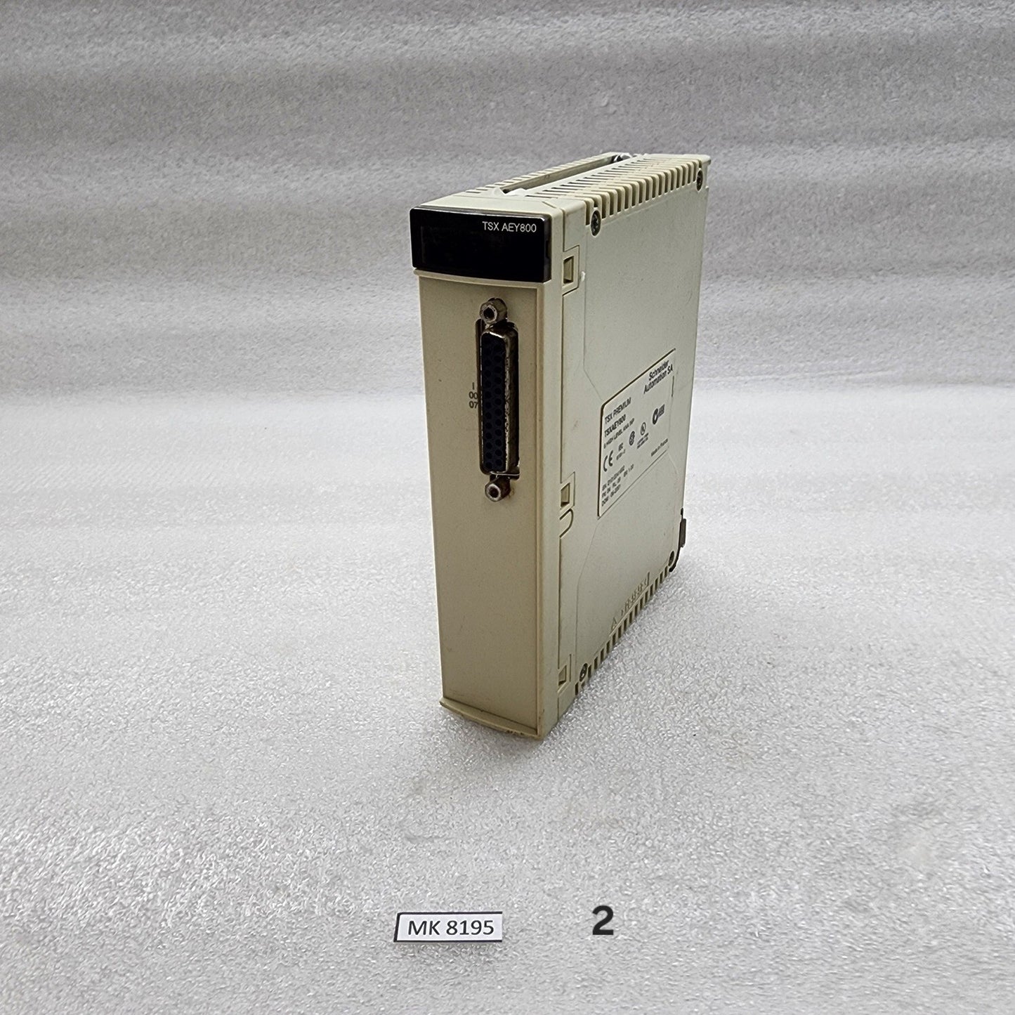 TSXAEY800 8 HIGH LEVEL ANALOG INPUT MODULE
