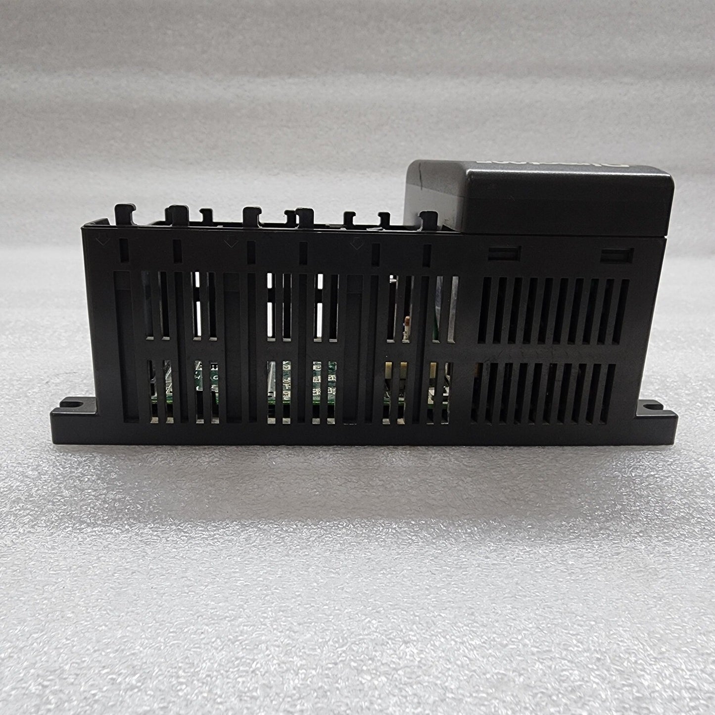 PLC DIRECT D2-03B DIRECT LOGIC 205 POWER SUPPLY