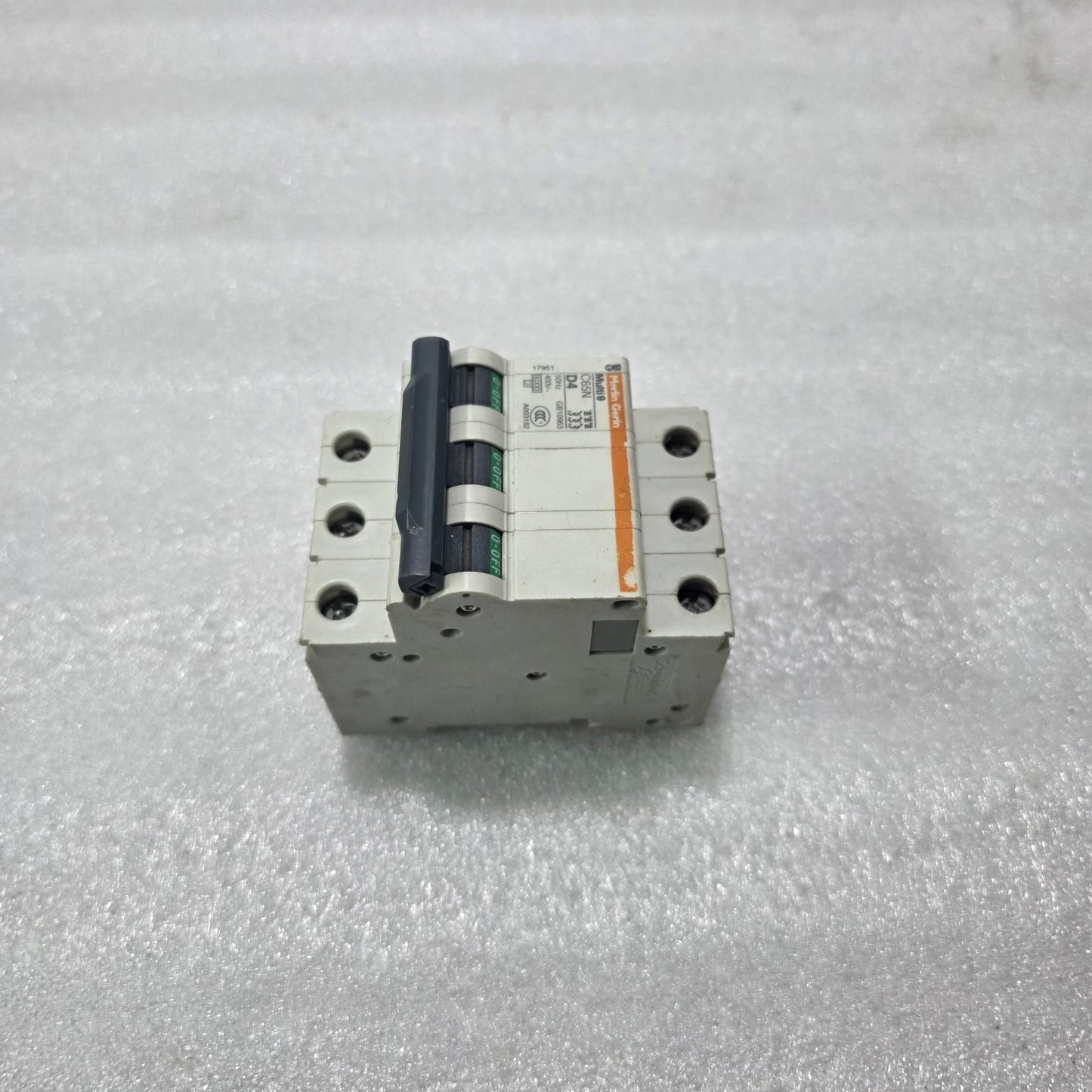 MERLIN GERIN MULTI9 C65N D4 4A 3 POLE MINIATURE CIRCUIT BREAKER 400V 6KA