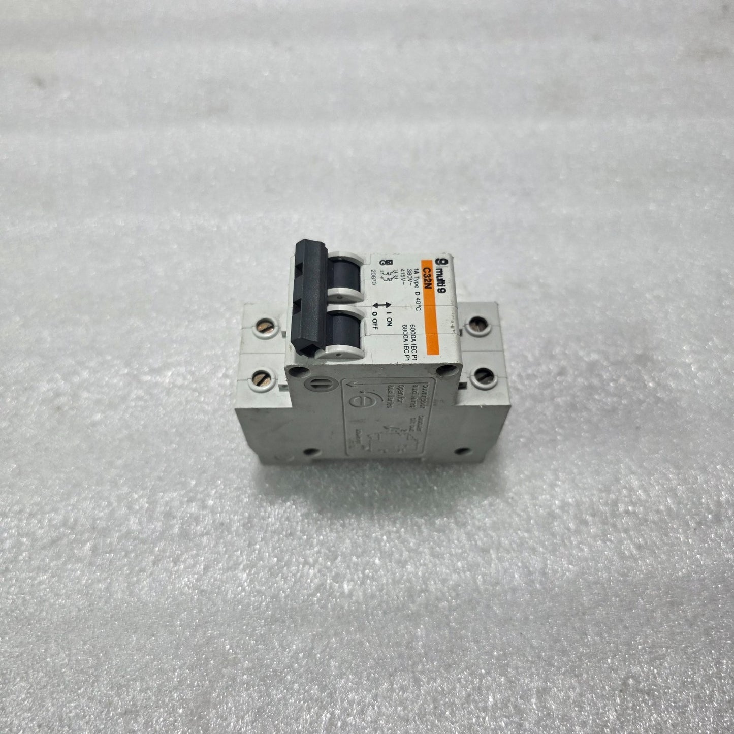 MERLIN GERIN MULTI9 C32N 1A TYPE D 2 POLE MCB CIRCUIT BREAKER 380/415V 6KA