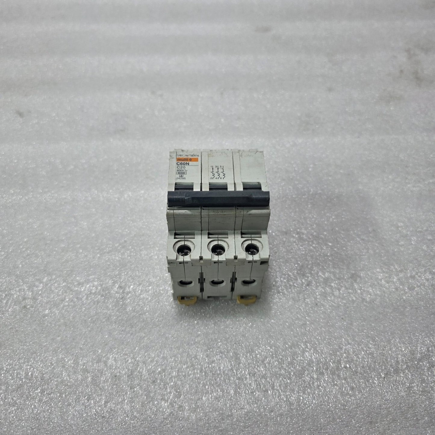 MERLIN GERIN MULTI9 C60N C20 20A 3 POLE MINIATURE CIRCUIT BREAKER 400V 6KA