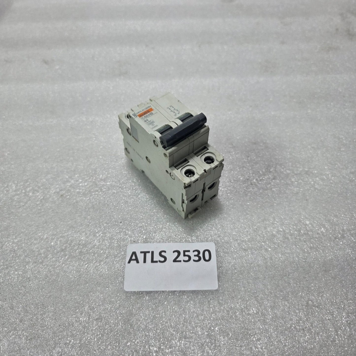 MERLIN GERIN MULTI9 C60HB B6 2 POLE MINIATURE CIRCUIT BREAKER MCB 6A 415V 10KA