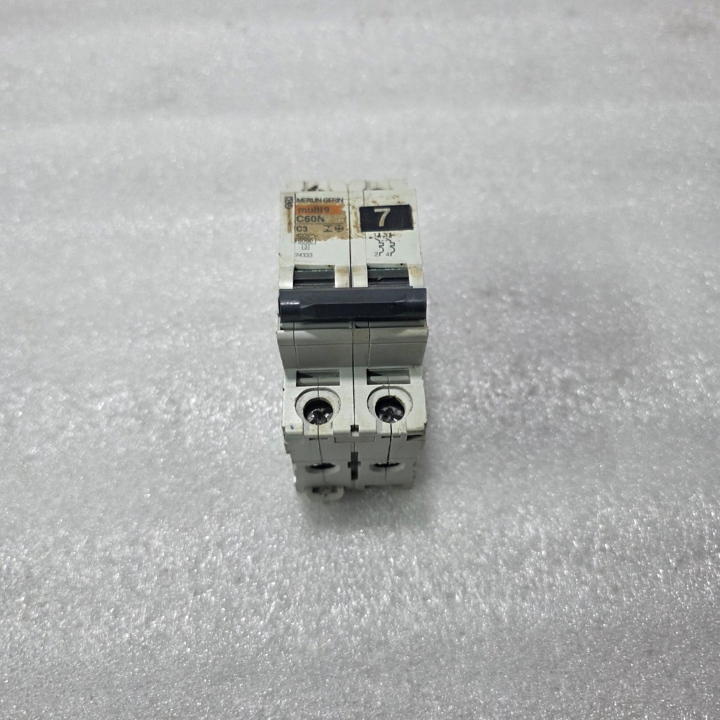 MERLIN GERIN MULTI 9 C60N C3 3A 2 POLE MCB CIRCUIT BREAKER 400V 6KA