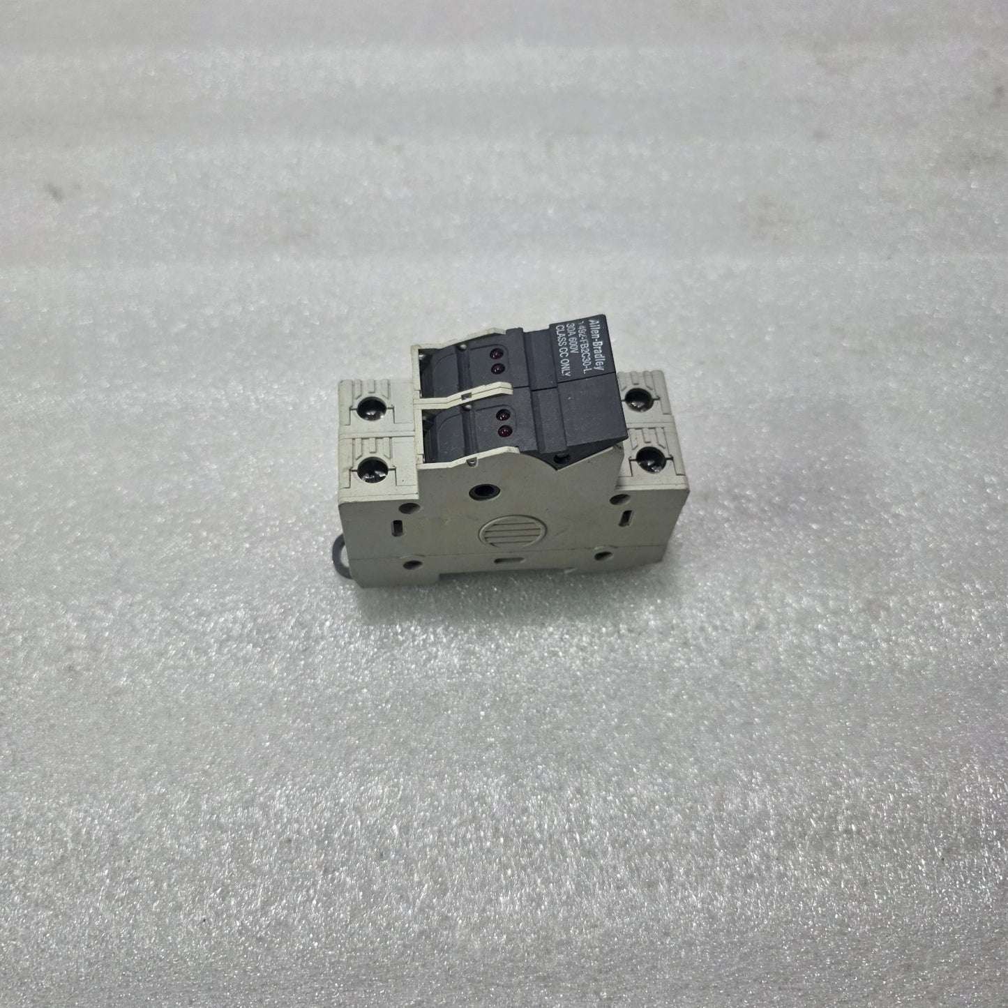 ALLEN BRADLEY 1492-FB2C30-L CLASS CC FUSE HOLDER 30A 600V 2 POLE