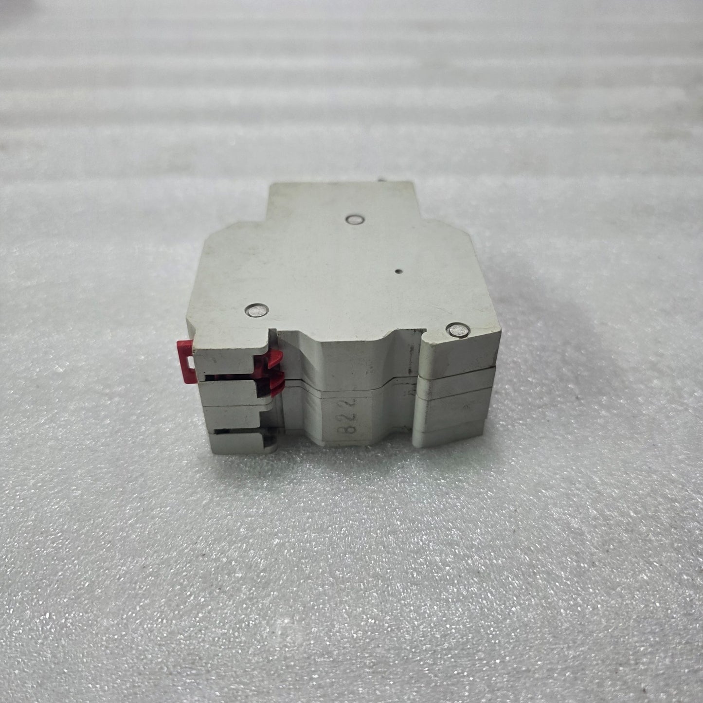 MERLIN GERIN COMPACT F32 15A 2 POLE MINIATURE CIRCUIT BREAKER 380V 6KA