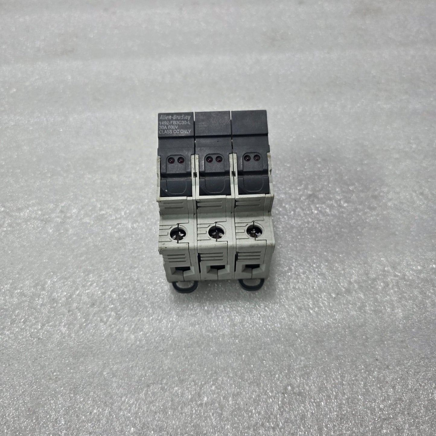 ALLEN BRADLEY 1492-FB3C30-L 30A 600V 3 POLE CLASS CC FUSE HOLDER