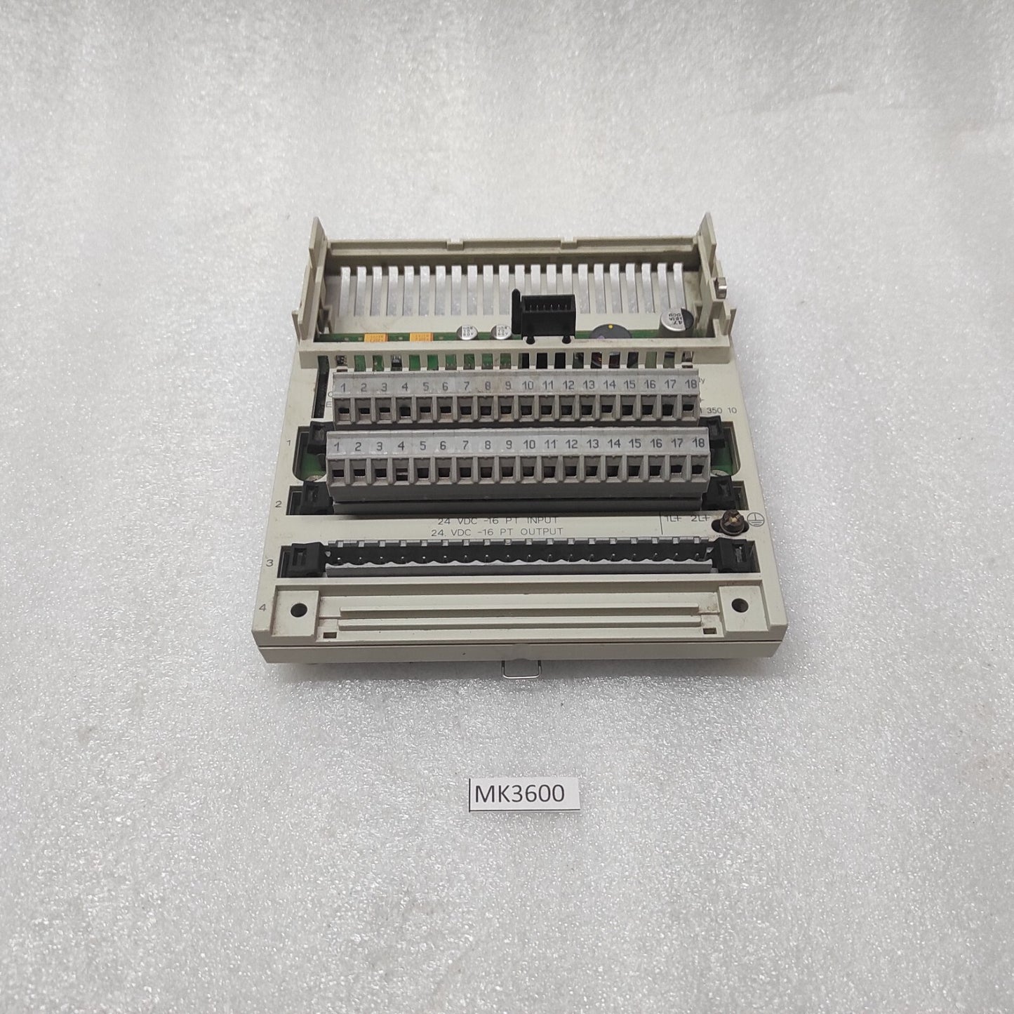 SE TSX MOMENTUM 170ADM35010 I/O BASE 24VDC 16PT