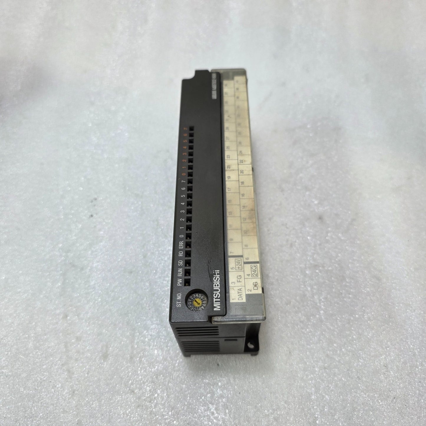 MITSUBISHI AJ55TB32-16DR I/O LINK REMOTE UNIT | PLC OUTPUT MODULE 24VDC / 240VAC