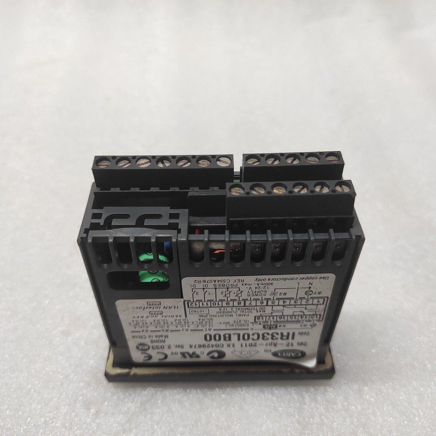 CAREL IC33C0LB00 ELECTRONIC CONTROLLER