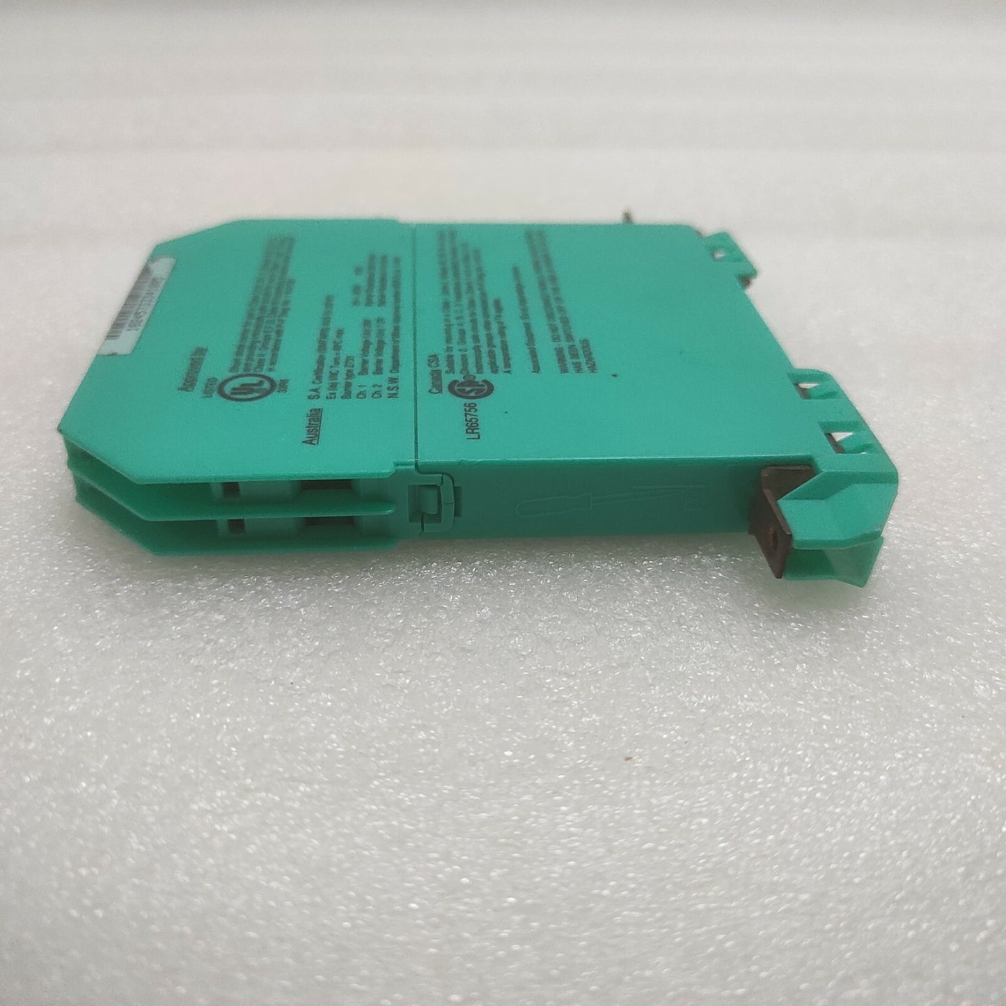 PEPPERL + FUCHS Z731 ZENER BARRIER 71908