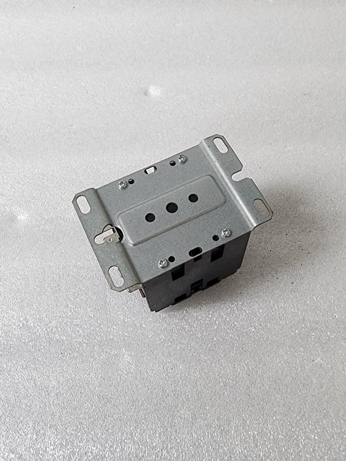 HARTLAND CONTROLS HCC-3XU04PU119 MAGNETIC CONTACTOR 50A 208/240V 02.01.016