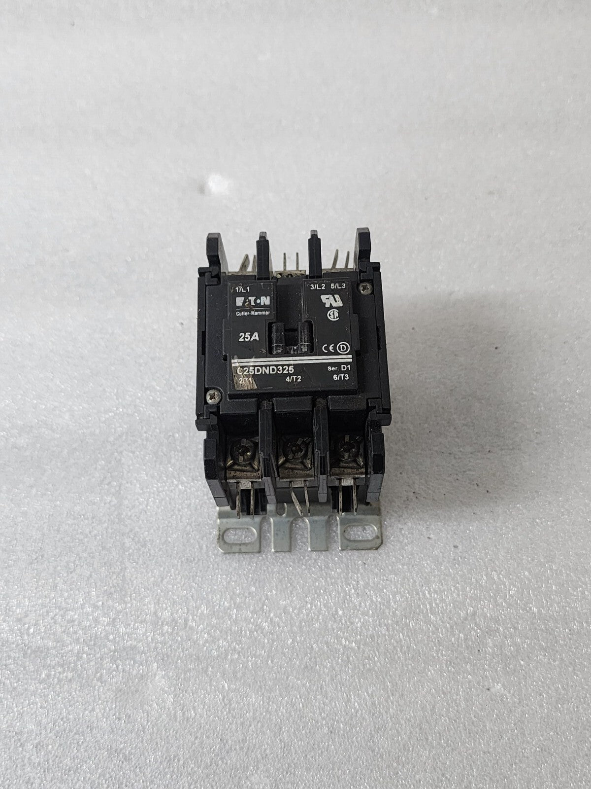 EATON C25DND325 3-POLE MAGNETIC CONTACTOR 25A 24VAC