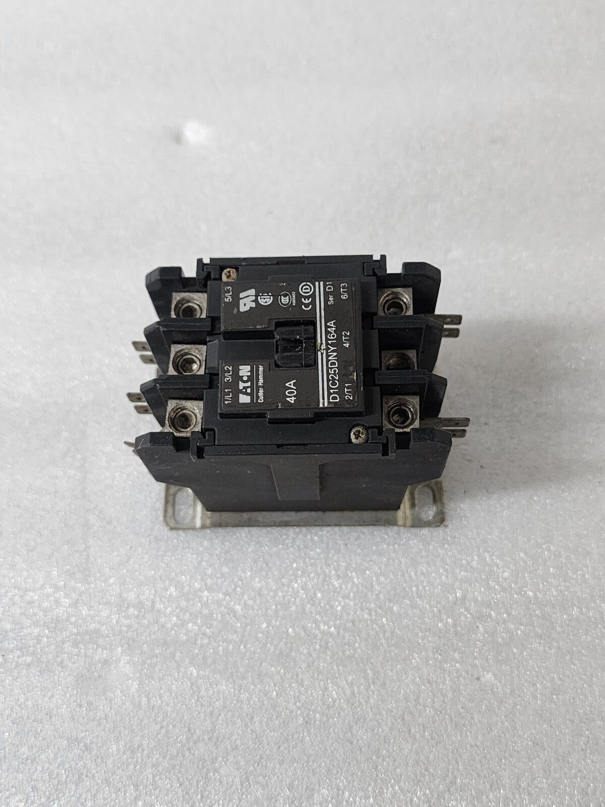 EATON D1C25DNY164A 3-POLE CONTACTOR 40A COIL VOLTAGE 110-120V