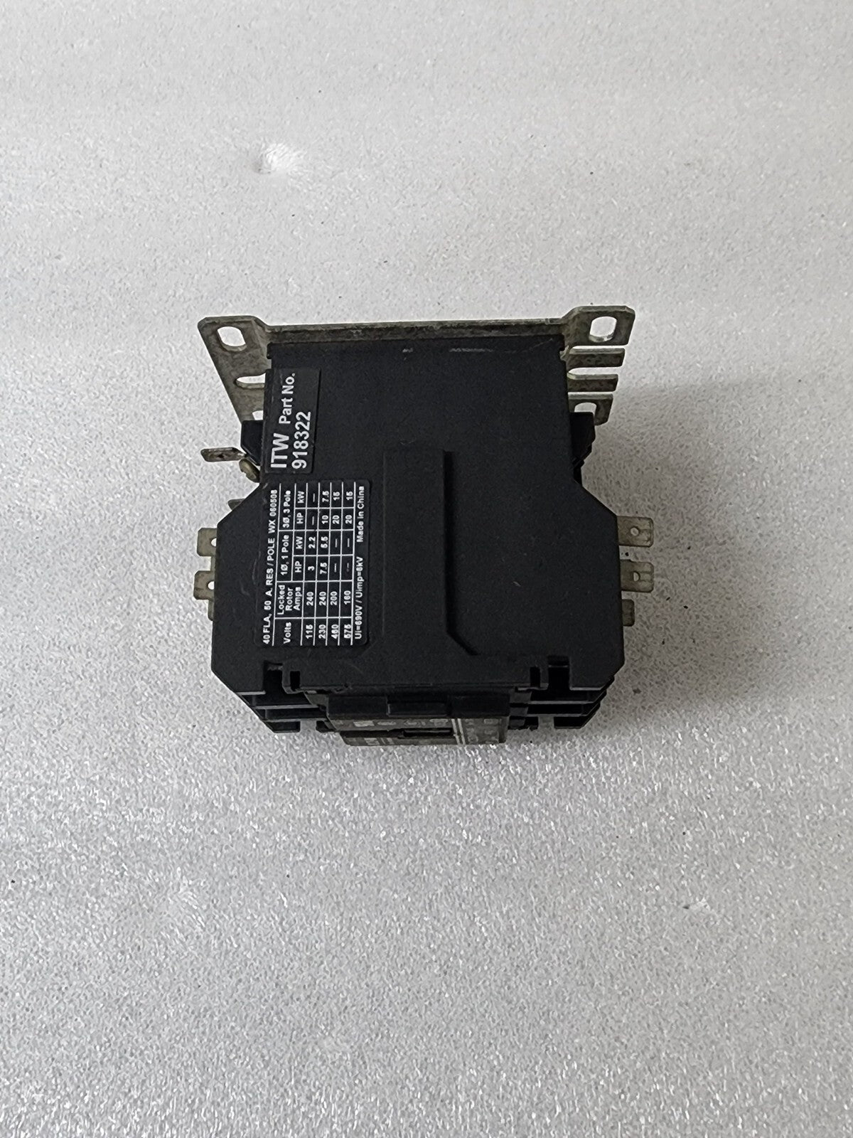 EATON D1C25DNY164A 3-POLE CONTACTOR 40A COIL VOLTAGE 110-120V