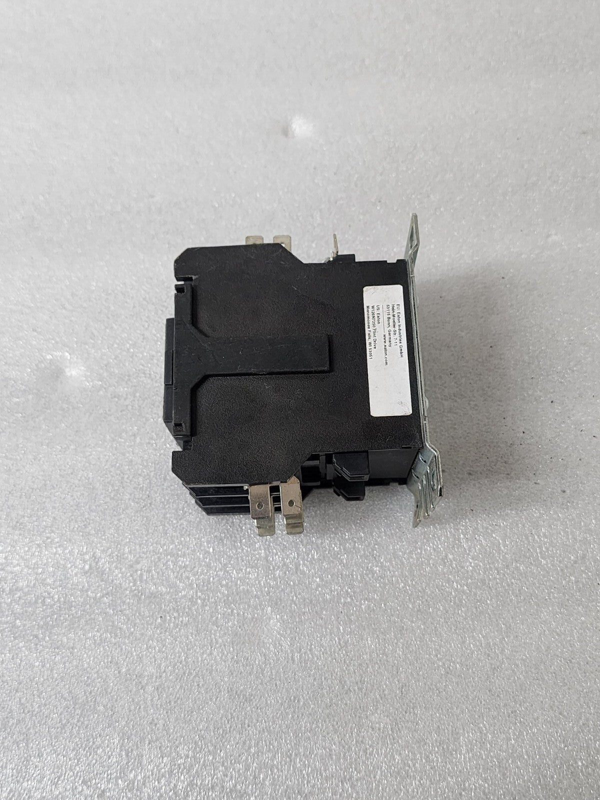 EATON C25DNG330 3-POLE CONTACTOR 30A