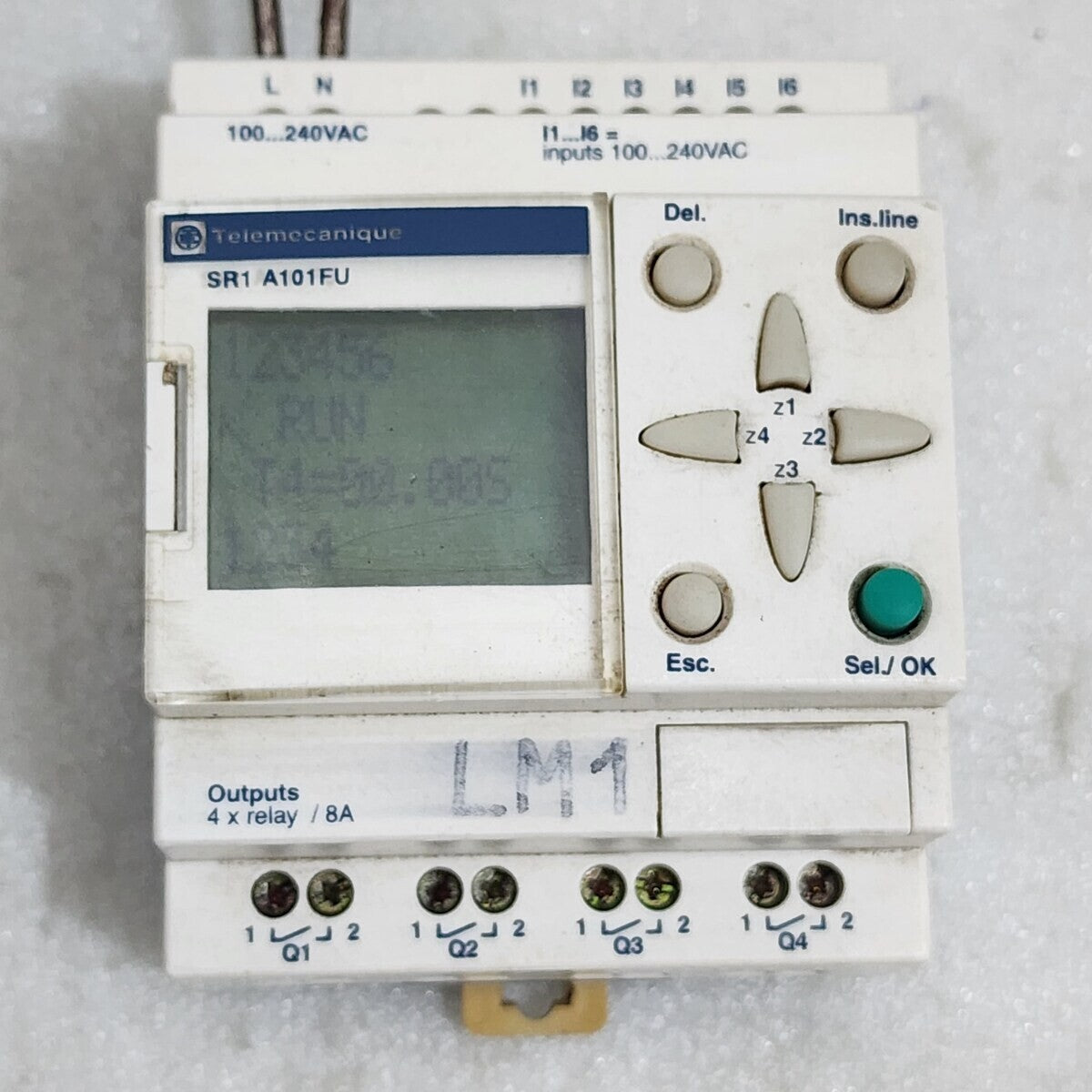 SR1 A101FU SMART RELAY PROTECTION MODULE 100-240VAC DISPLAY BRIGHTNESS IS LOW