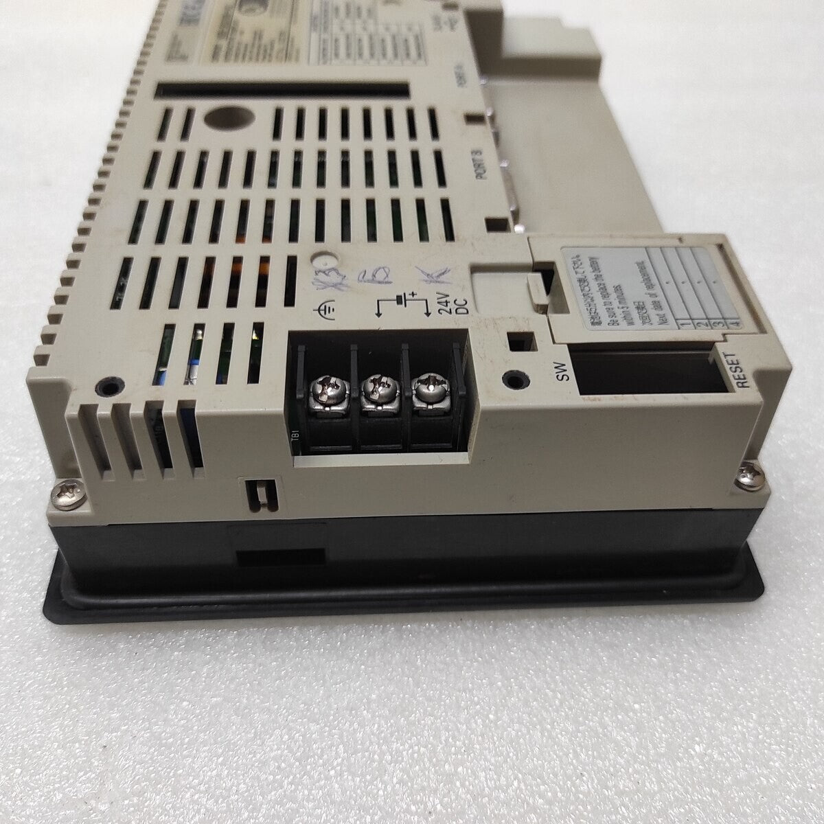 OMRON NS5-SQ10B-V2 INTERACTIVE DISPLAY 24VDC