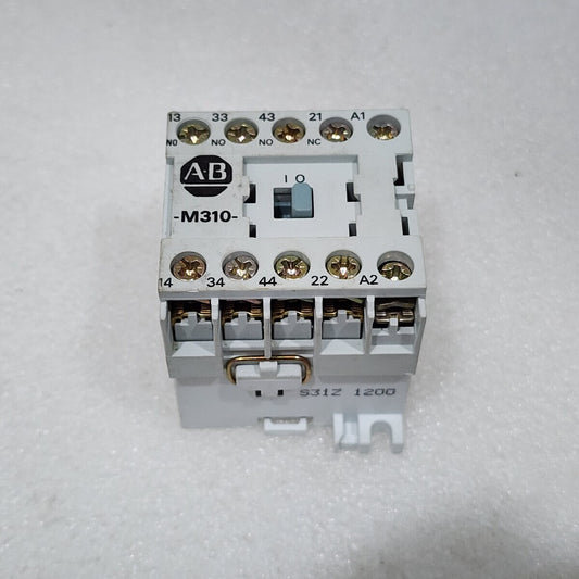 ALLEN BRADLEY 700DC-M310 SER A CONTROL RELAY COIL VOLTAGE 24VDC