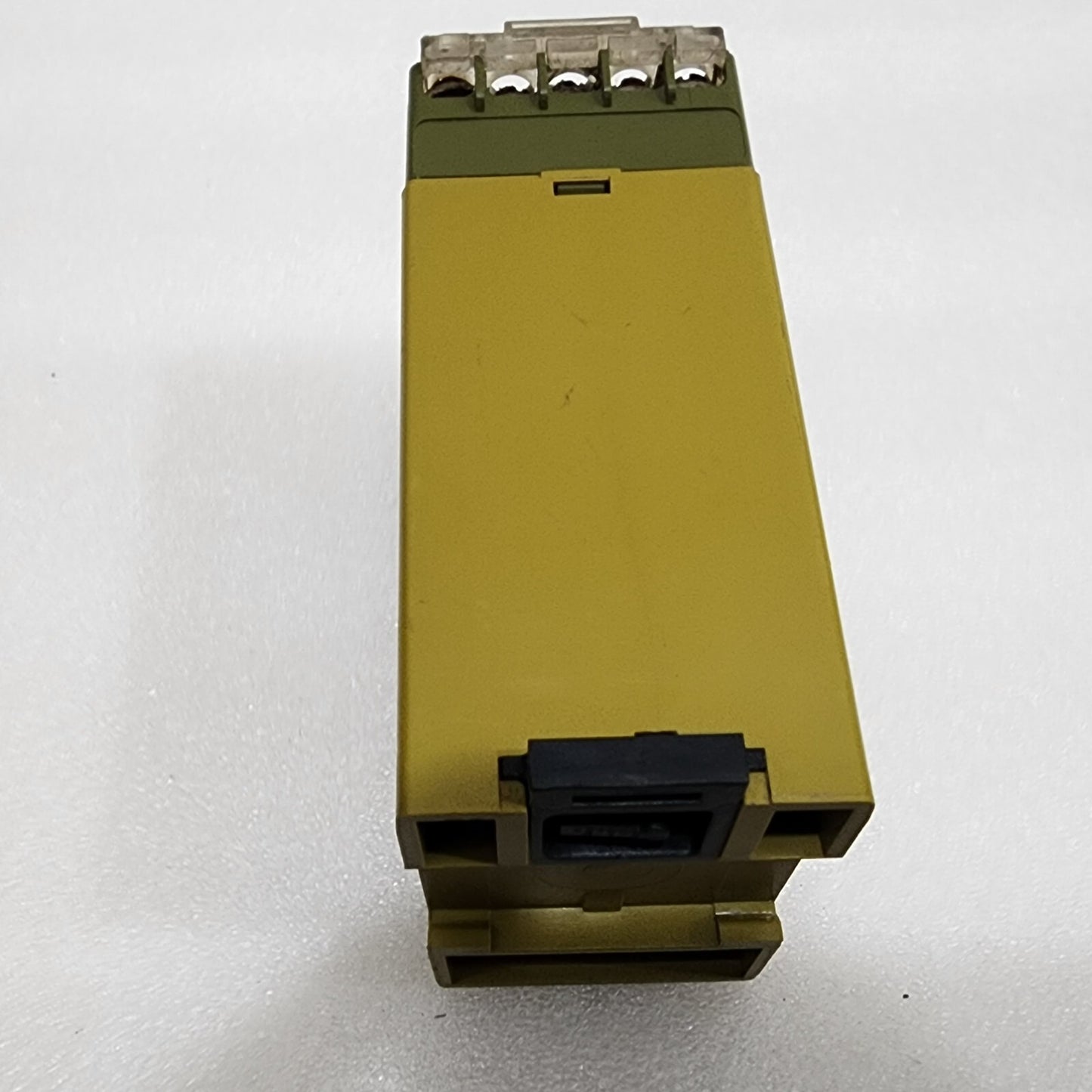PILZ P1M-1NK TEMPERATURE CONTROLLER 479115 24VAC-DC