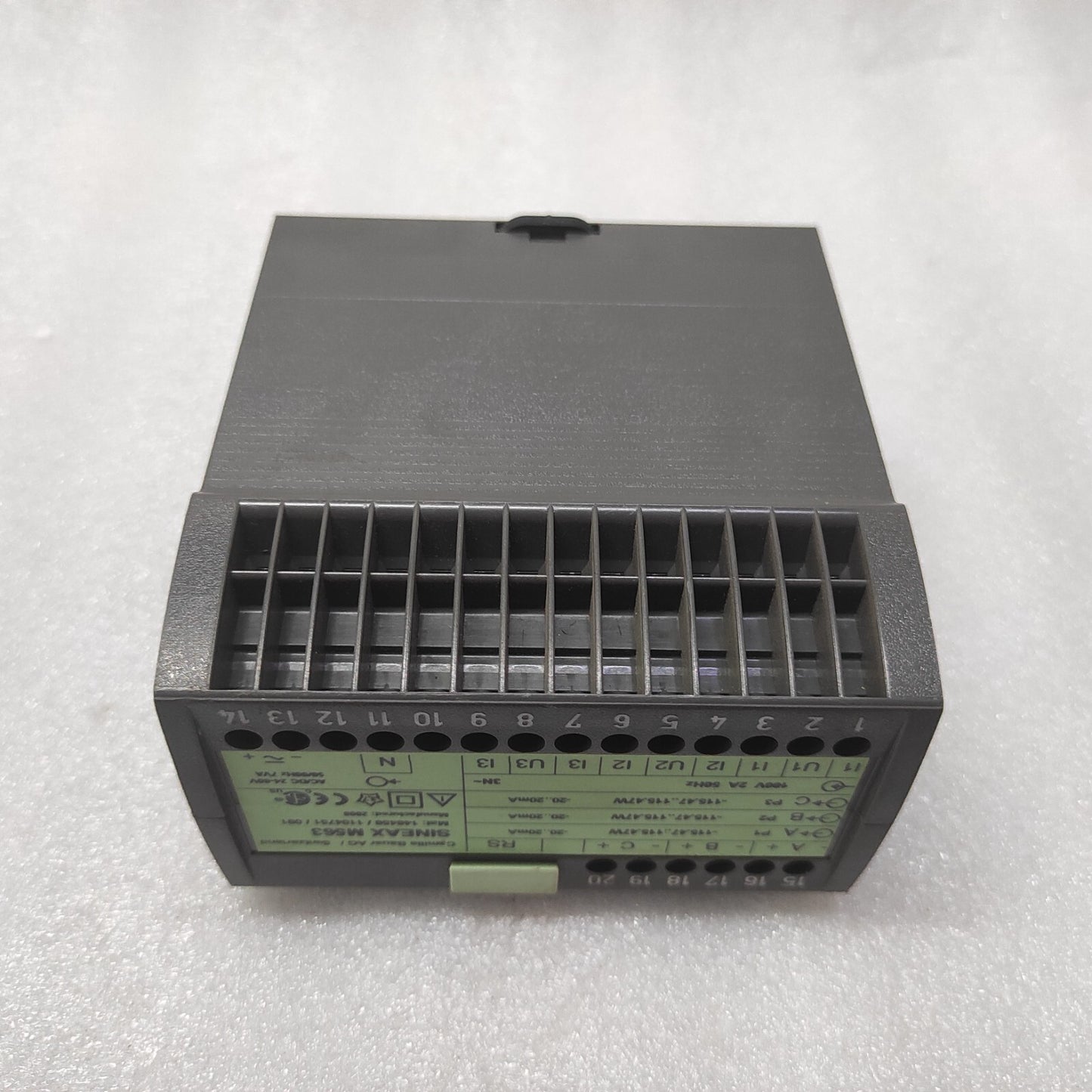 CAMILLE BAUER SINEAX M563 PROGRAMMABLE MULTI TRANSDUCER 3-ANALOG OUTPUT RS232