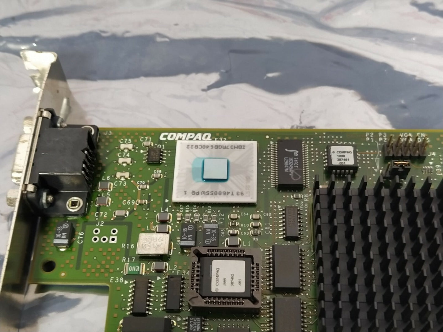 Compaq PBPSPERAGP SN-PBXGD-BA High End Graphic Controller 338522-001 338539-001