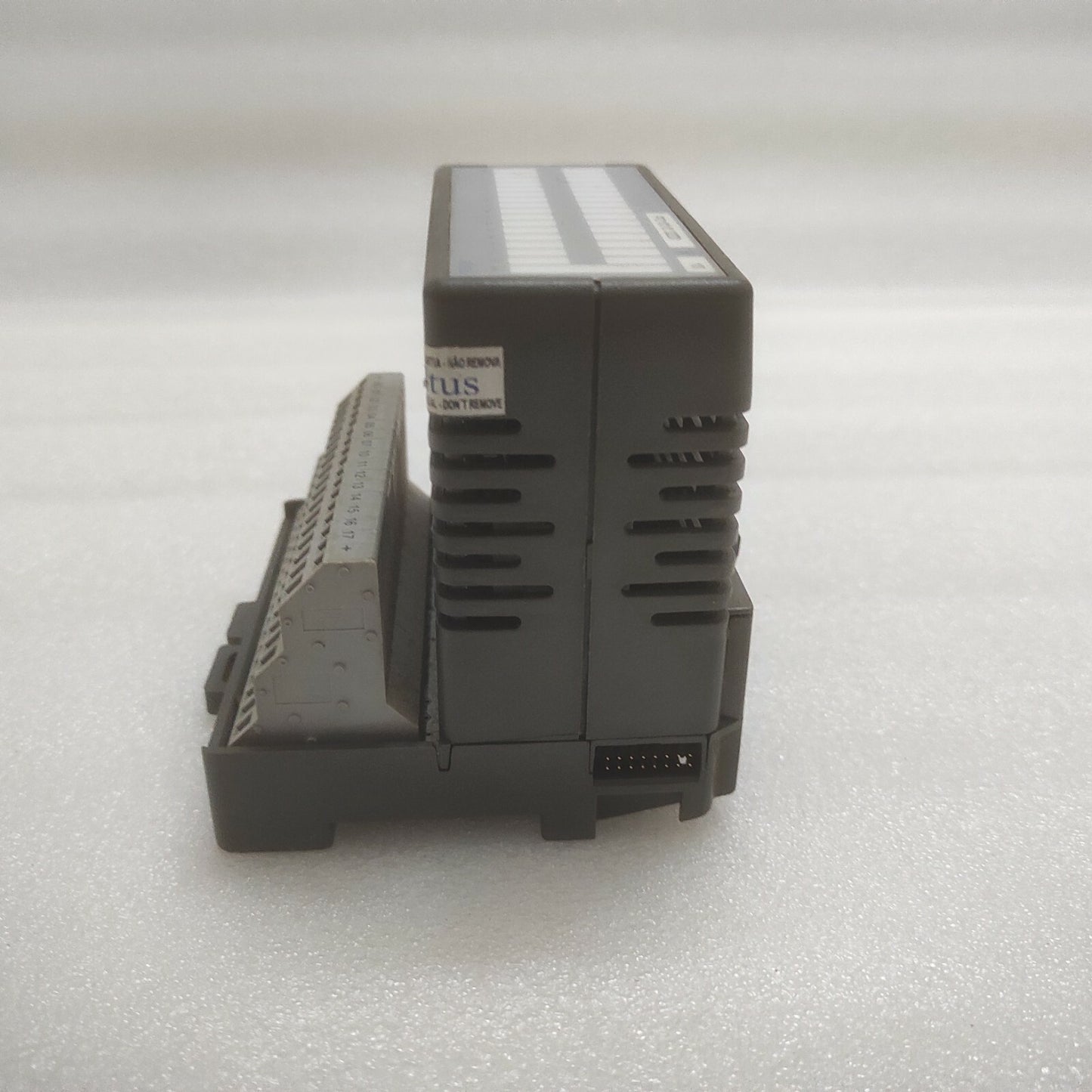 ALTUS PO1010 32DI SINGKING OPTO MODULE 66.009.310-2