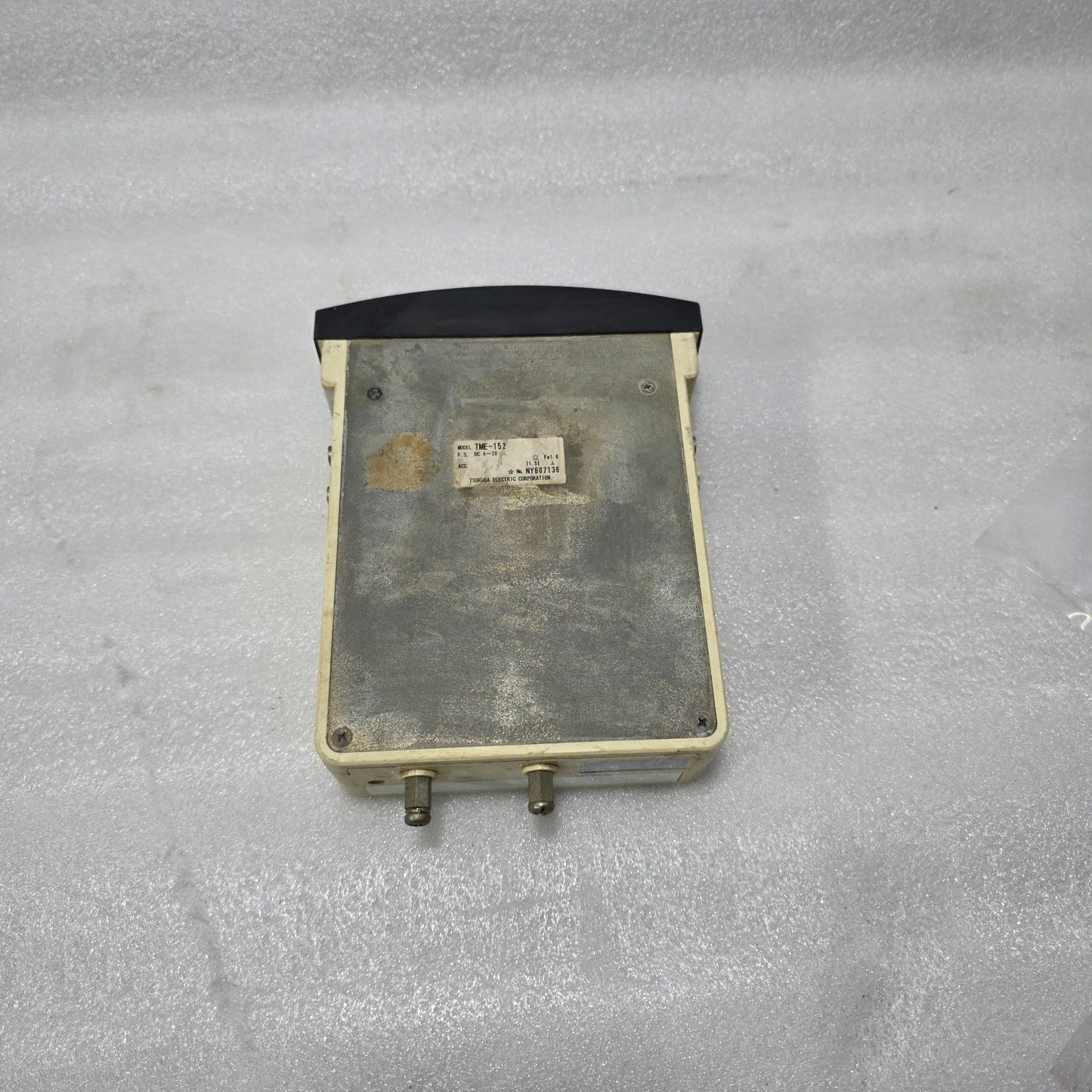 TSURUGA TME-152 ANALOG PANEL TEMPERATURE METER – 0-600°C, DC 4-20MA INPUT INDICA