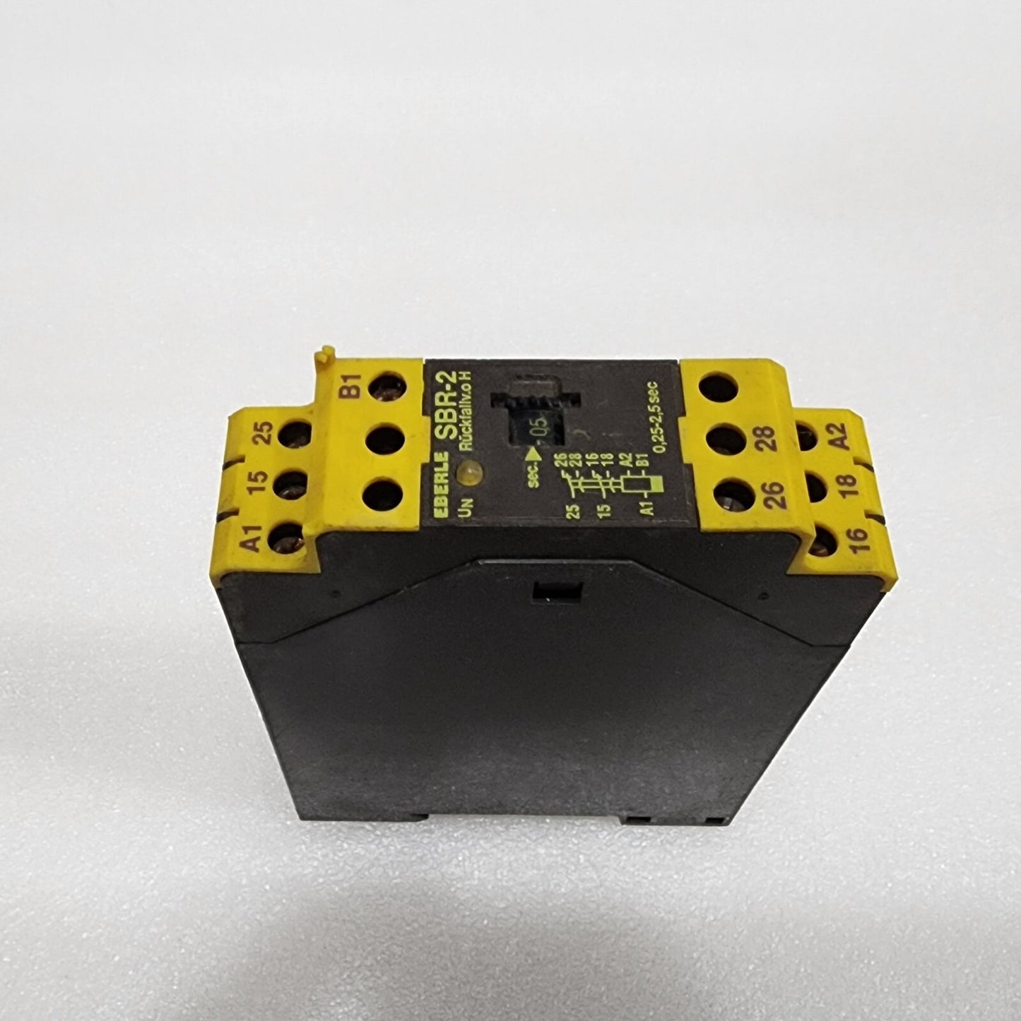 EBERLE SBR-2 TIMER RELAY 054521143599 230VAC/24VAC-DC 0.25S-2.5S