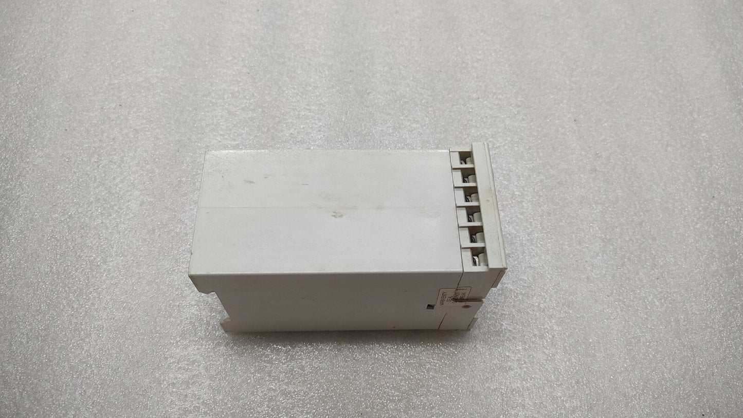 ABB SPEM30B105 MOTOR PROTECTION RELAY 230V